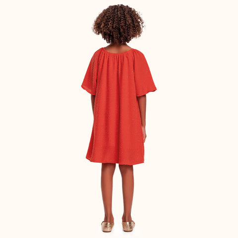 VESTIDO MC TECIDO BRILHO C LACO FRENTE VERMELHO