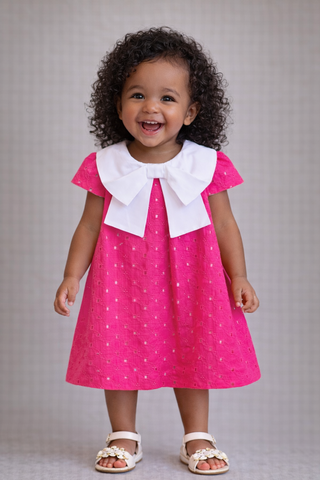 VESTIDO DE LAISE PREGAS E MAX GOLA BORD ROSA PINK