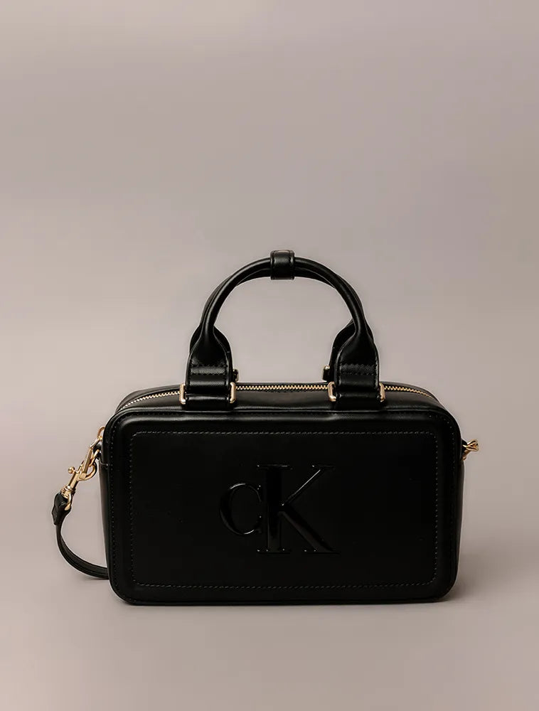BOLSA CKJ FEM TOTE MINI LOGO REISSUE PRETO