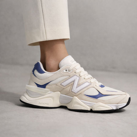 TENIS 9060 UNISEX NEW BALANCE BEGE/AZUL