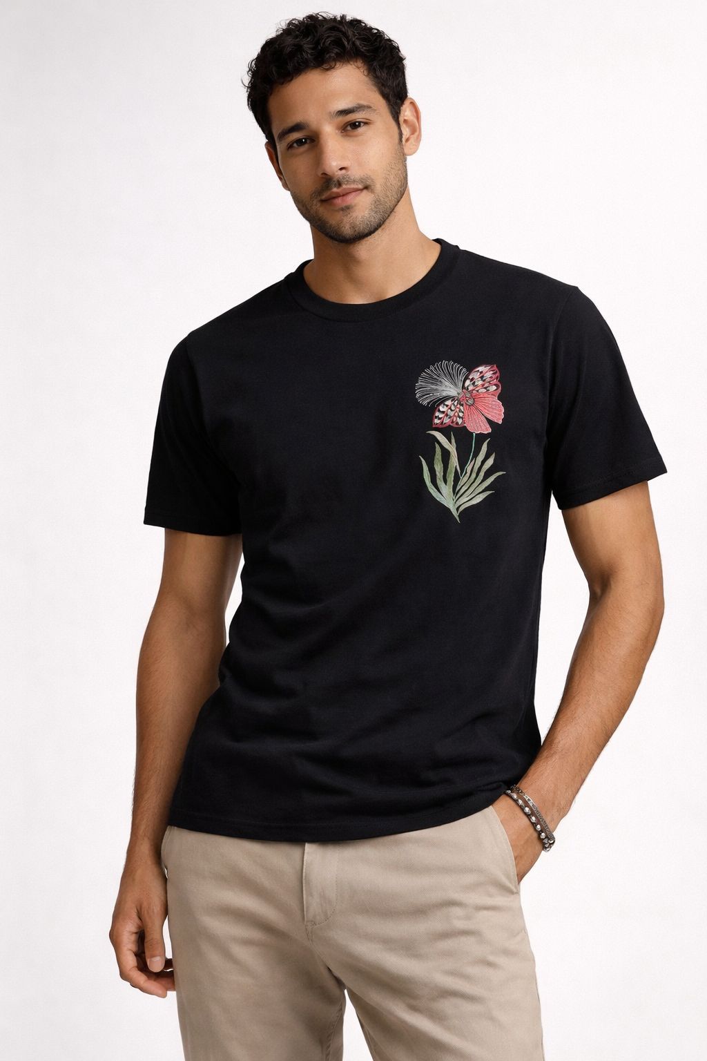 CAMISETA SLIM VINTAGE FLORAL ELEMENTS PRETO