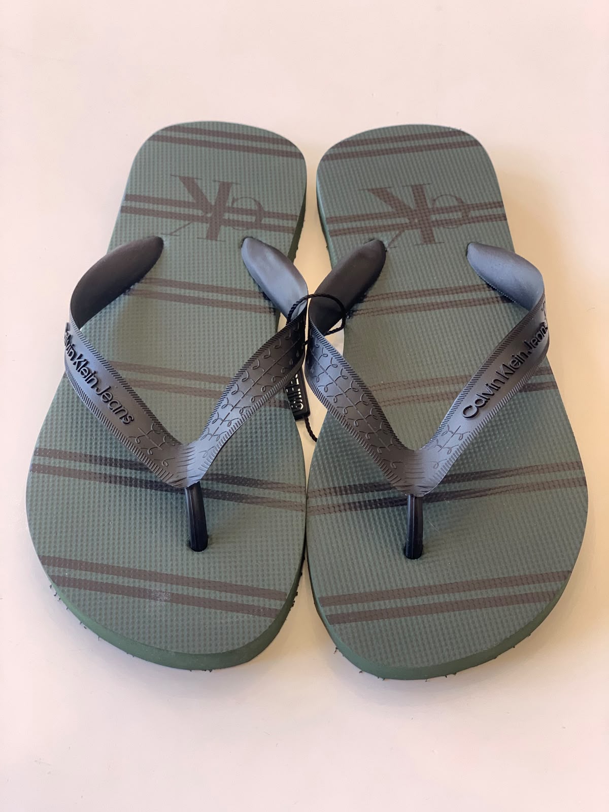 CHINELO CKJ KIDS MAS LISTRAS MILITAR
