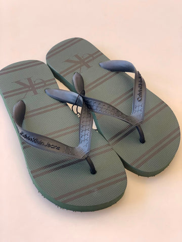CHINELO CKJ KIDS MAS LISTRAS MILITAR