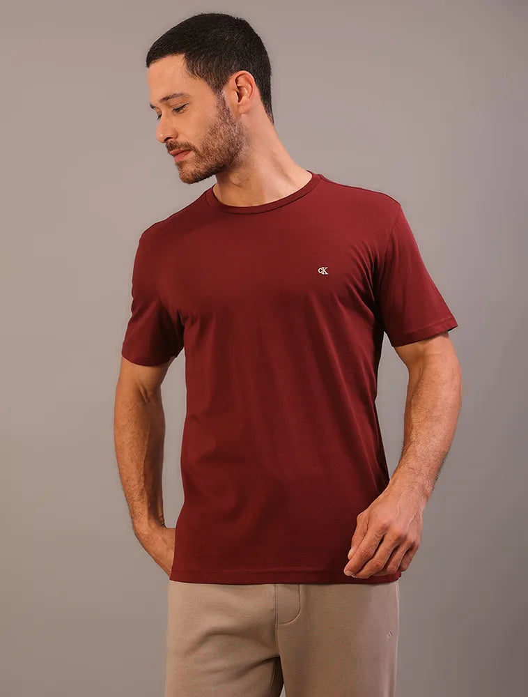 CAMISETA CKJ MAS MC CK BORDADO BORDO