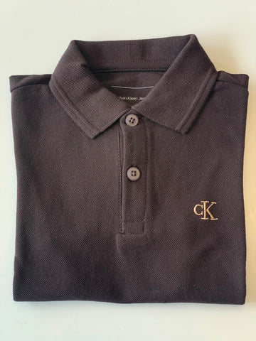POLO CKJ KIDS MAS MC LOGO CK BORDADO MARROM