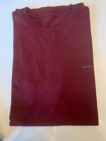 CAMISETA CKJ MAS MC LOGO BASICO PEITO BORDO