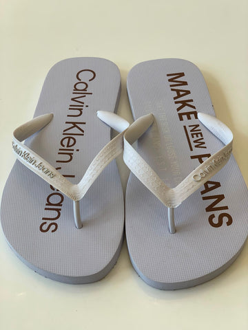 CHINELO CKJ MAS MAKE NEW PLANES BRANCO