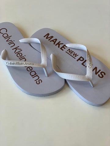 CHINELO CKJ MAS MAKE NEW PLANES BRANCO