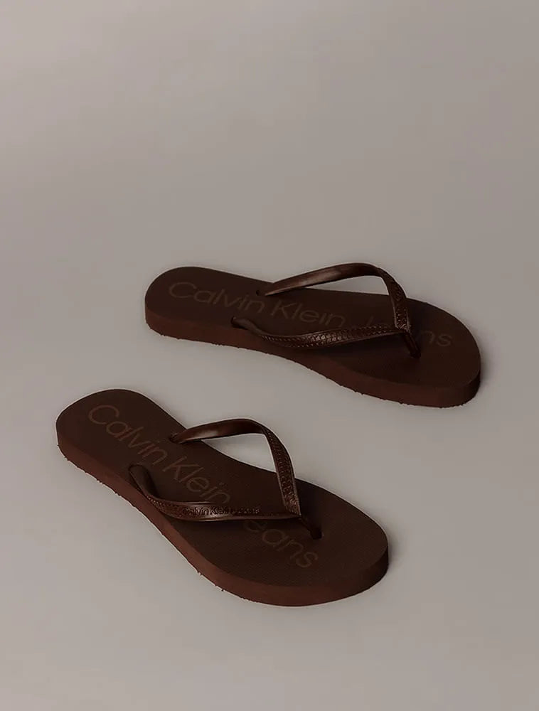 CHINELO CKJ FEM BASIC MARROM