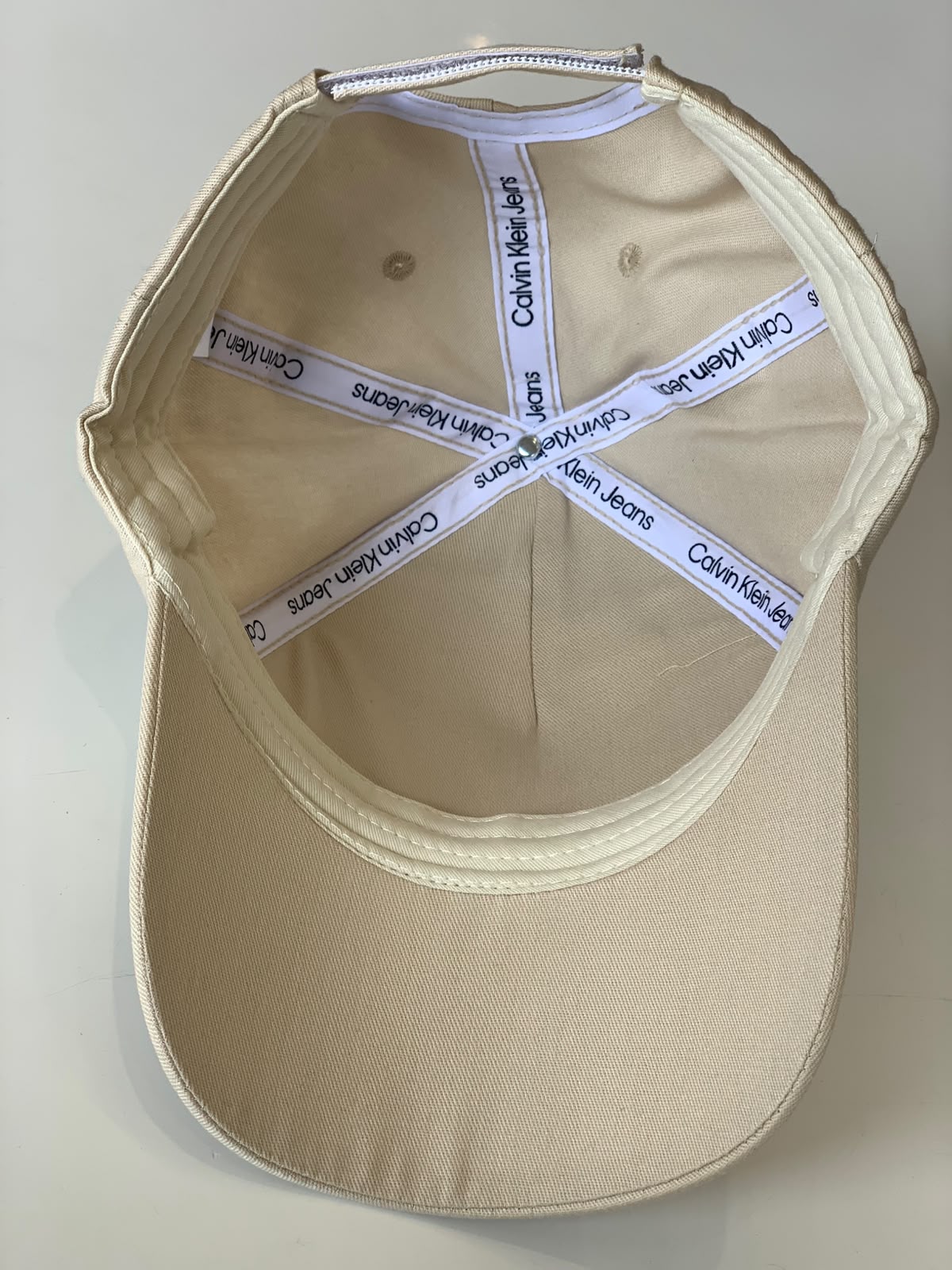 BONE CKJ KIDS 5 GOMOS CALVIN KLEIN JEANS CAQUI CLARO