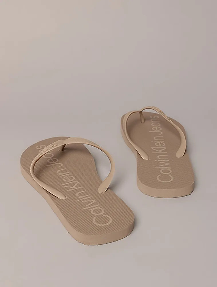 CHINELO CKJ MAS BASIC CAQUI CLARO