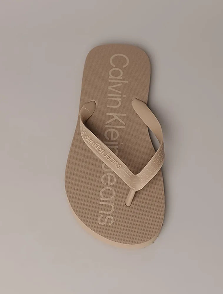 CHINELO CKJ MAS BASIC CAQUI CLARO