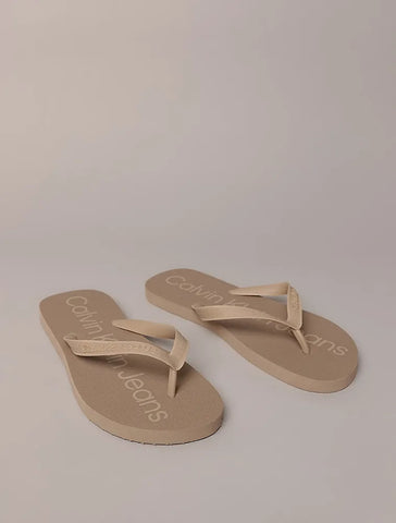 CHINELO CKJ MAS BASIC CAQUI CLARO