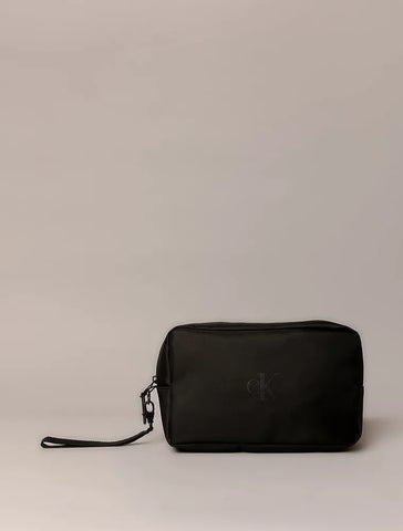 NECESSAIRE CALVIN KLEIN PRETO