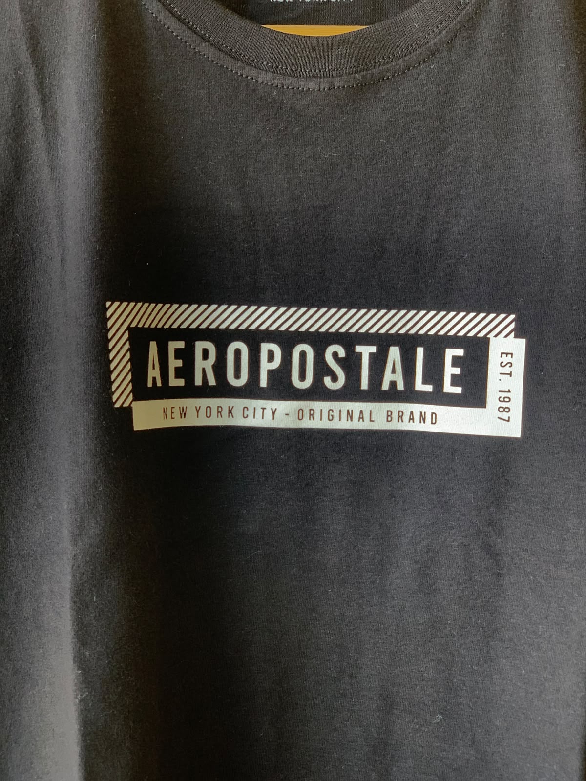 CAMISETA MAS MC SILKADA AEROPOSTALE PRETO