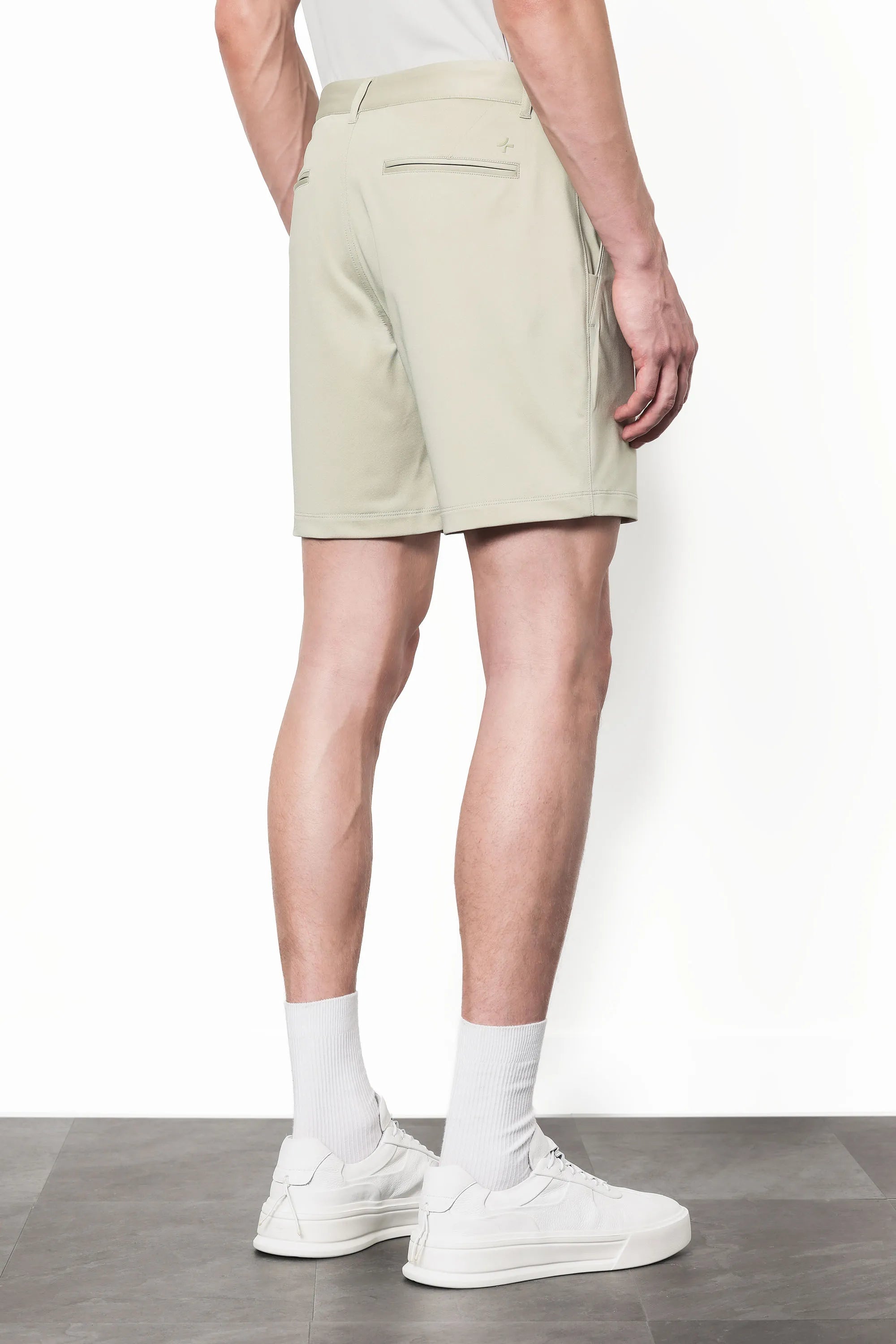 BERMUDA MAS THERMO CONTROL URBAN VERDE PISTACHE