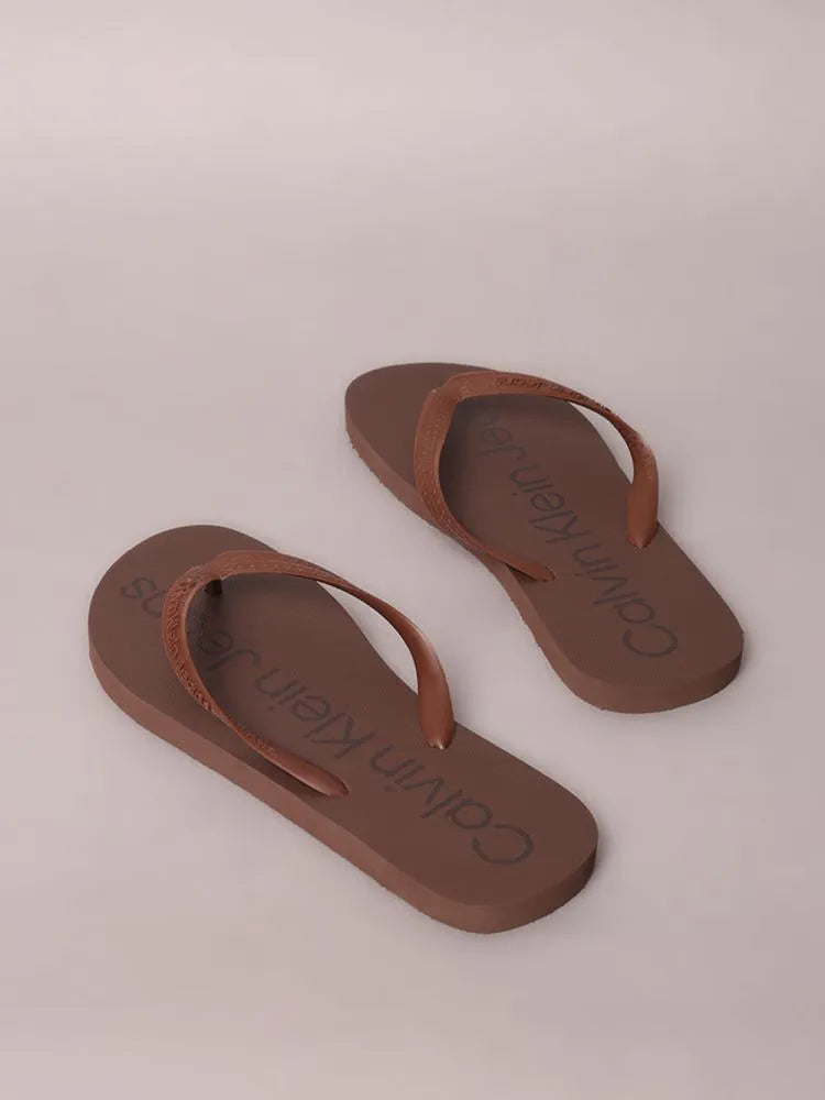 CHINELO CKJ MAS BASIC MARROM