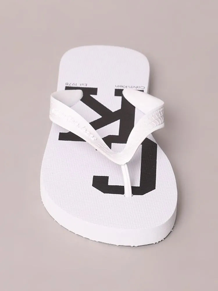 CHINELO MAS CK KIDS OVER LOGO CK COLLEGE BRANCO