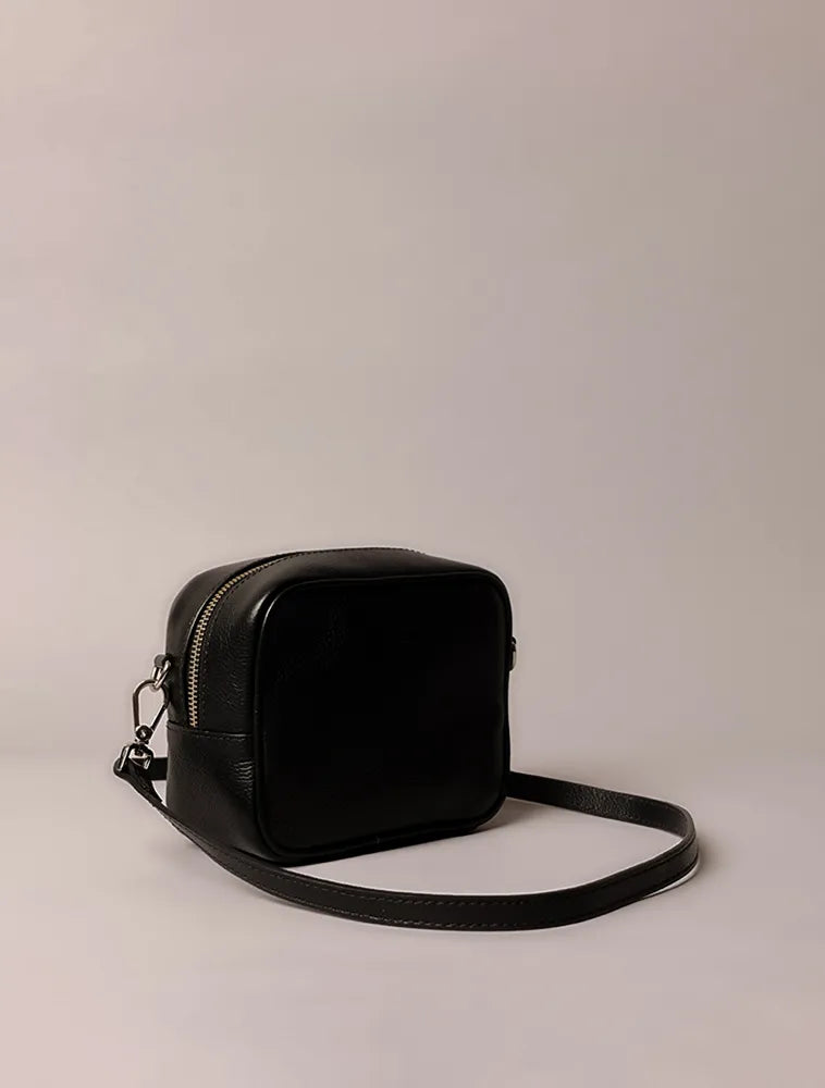 BOLSA CKJ FEM CAMERA BAG CHAVEIRO PRETO