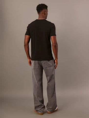 CAMISETA MC CKJ MAS PATCH PRETO