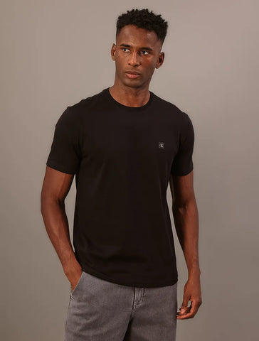 CAMISETA MC CKJ MAS PATCH PRETO