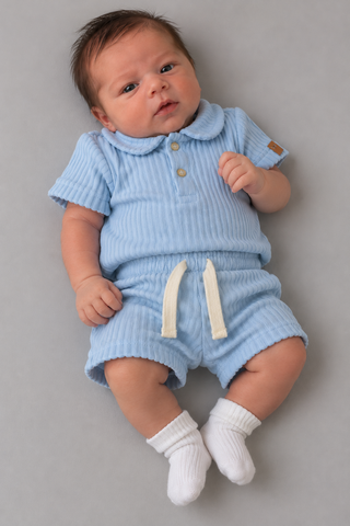 CONJ MAS POLO E BERM PLUSH CANELADO AZUL NUVEM