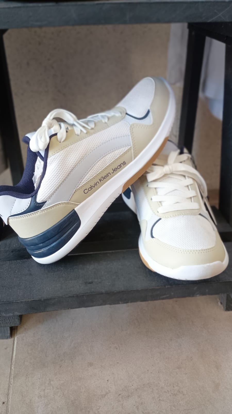 NOVO TENIS CKJ MASC AIR LAYERS BRANCO